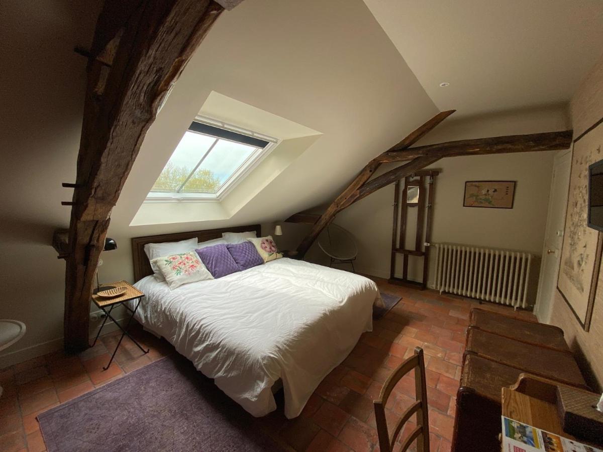 La Gironnerie Bed and Breakfast Loche-sur-Indrois Buitenkant foto