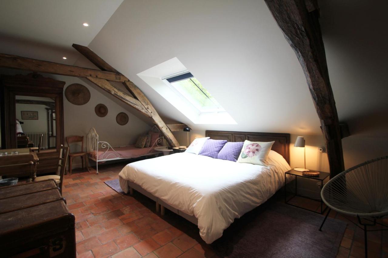 La Gironnerie Bed and Breakfast Loche-sur-Indrois Buitenkant foto